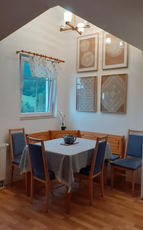 Apartman V Chaloupce Na Vrsku Bernsdorf エクステリア 写真
